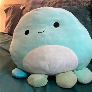 Squishmallow octopus, light blue